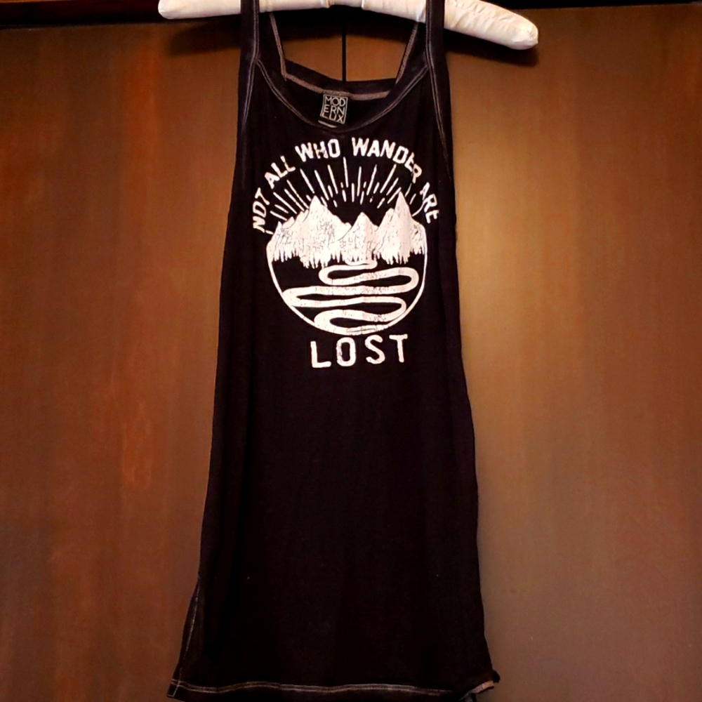 Black light tank